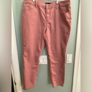 Miss Poured In Blue skinny size 16 jean dusty rose color